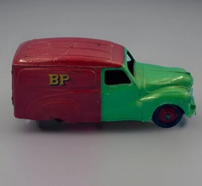 Dinky Toys 470 Austin Shell/BP Van - Image 1 of 4