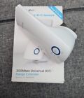 TP-Link Model TL-WA850RE 300Mbps WiFi Repeater Range Extender Plug Passthrough