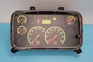 2012 FREIGHTLINER B2/VARIOUS MODELS USED INSTRUMENT CLUSTER - Picture 1 of 8