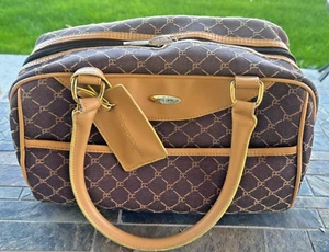 PIERRE CARDIN MONOGRAM BROWN FAUX LEATHER HANDLES WEEKEND TRAVEL DUFFLE TOTE - Picture 1 of 10