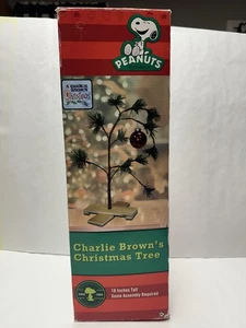 VINTAGE PEANUTS CHARLIE BROWN CHRISTMAS TREE- 24” NEW IN ORIGINAL BOX - Picture 1 of 7