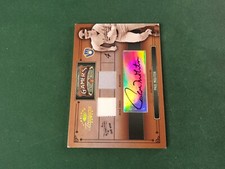 2005 Timeless Treasures PAUL MOLITOR Gamers Home & Away Dual Relic Auto /25 MINT