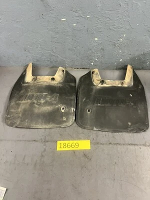 Guardabarros delantero izquierdo y derecho Yamaha YFM80 YFM100 Champ Badger Foto 1 de 3