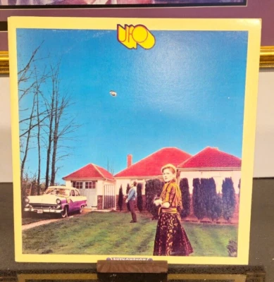 UFO PHENOMENON MICHAEL SCHENKER CHRYSALIS LP PLAY GRADED NM ORIGINAL GREEN LABEL - Image 1 of 4