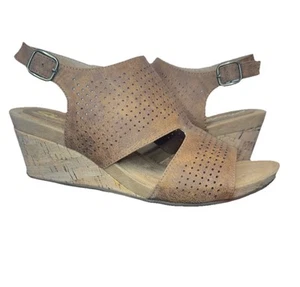 Sandalias de tacón de cuña tostadas para mujer 10 Skechers perforadas Skechers Cali Spring Bloom - Imagen 1 de 8