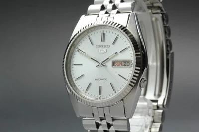Vintage [Near Mint] Seiko 5 7009-3110 Day Date Silver Automatic Watch From Japan - Image 1 of 4