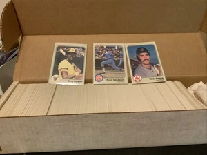 ¡Juego completo de béisbol Fleer 1983! COMO NUEVO + Boggs, Sandberg, Gwynn con pegatinas - Imagen 1 de 1