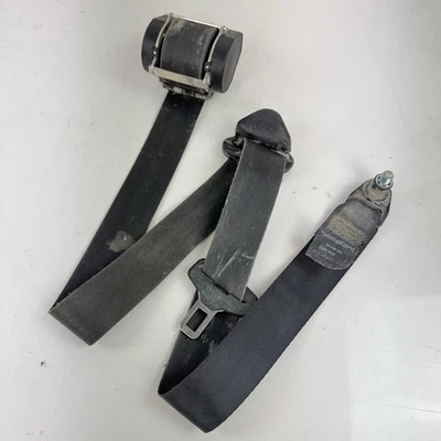 Ram ProMaster 1500 2500 3500 2014-2022 cinturón de seguridad delantero retractor negro Foto 1 de 4