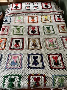 Vintage Holly Hobbie handmade crochet blanket w/ Pillow Cover. Fits F/Q Bed. - Picture 1 of 13
