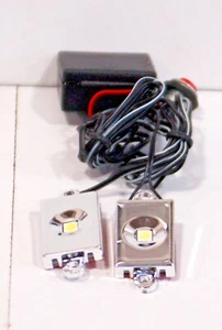 2 luci led per plafoniera bianco brillante più set di 2 lampadine alogene - Bild 1 von 2