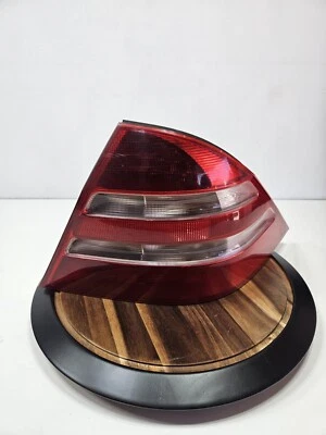 03-06 Mercedes W220 S500 S55 AMG Tail Light Lamp Rear Right Passenger Side OEM - Image 1 of 4