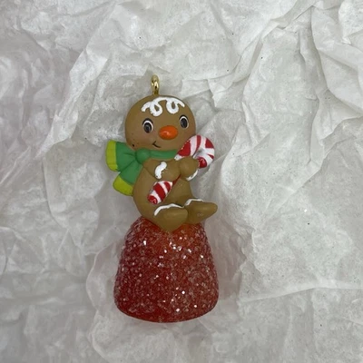 Nuevo en caja 2013 Hallmark Keepsake Miniature One Sweet Gingerbread Boy Orange Gumdrop Foto 1 de 4