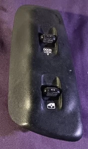 98 99 00 Dodge Durango/Dakota OEM RIGHT FRONT Passenger Side Power Window Switch - Picture 1 of 3