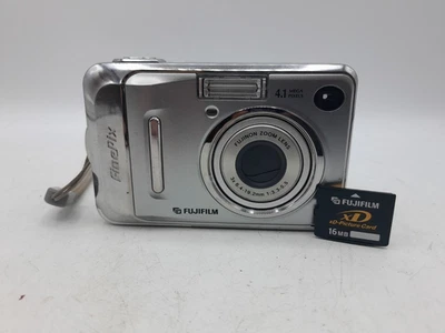Fujifilm Digital Camera FinePix A345 4.1MP Silver Tested In very good condition. - Image 1 of 4