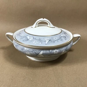 Royal Doulton Queensbury Vegetable Tureen with Lid H4898 Diameter 21.5cm / 8.46" - Picture 1 of 6