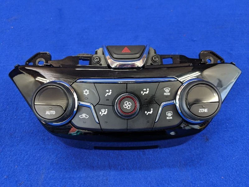 Chevrolet SS Caprice 2014-2017 sedán temperatura aire acondicionado panel de control térmico OEM Foto 1 de 4