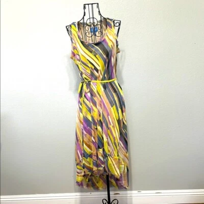 Blusa para mujer Vera Wang amarilla y púrpura con cuello redondo mediana Foto 1 de 4