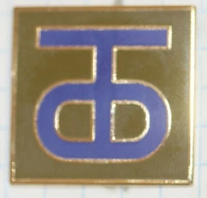 US ARMY WWII 90TH INFANTRY DIVISION DI DUI CREST PAIR - Picture 1 of 2