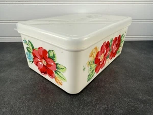 PT New Pioneer Woman 68oz Rectangle Plastic Container With Steam Release Vent - Picture 1 of 2