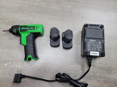 Snap-on (Store Demo) CT861G 14.4V 1/4" Drive Cordless Screw Driver Kit Green - Image 1 of 4