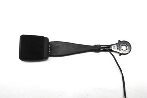 Audi A4 2017 pasajero delantero derecho hebilla cinturón de seguridad OEM 17 18 19 20 21 22 23 24 - Imagen 1 de 3