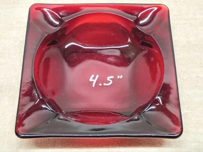 Vintage RUBY RED GLASS 4.5 in SQUARE ASHTRAY - Image 1 of 3