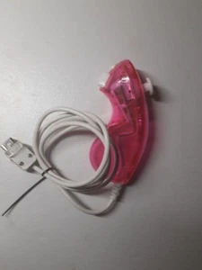 Rock Candy Rosa Translúcido Nintendo Wii Nunchuck - Imagen 1 de 1
