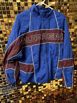 Chaqueta Supreme grande para hombre Foto 1 de 4