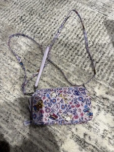 Vera Bradley DISNEY BELLE FLORAL Triple Compartment Crossbody Bag BEAUTY & BEAST - Picture 1 of 3