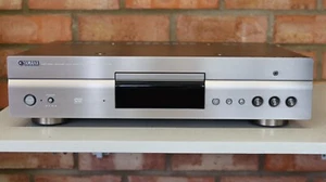 Yamaha DVD-S2700 DVD SACD/CD Player - HDMI - Funciona y suena muy bien - SIN control remoto - Imagen 1 de 24