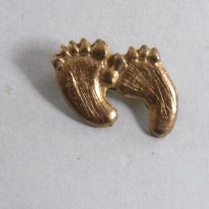 Par de broches/alfiler vintage de pies descalzos tono dorado - Imagen 1 de 2