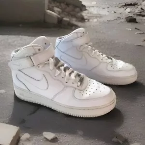 Mujer Nike Air Force 1 Alto Triple Blanco Original Mujer’s Talla 7 - Imagen 1 de 9