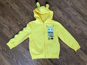 NEW Pokémon Pikachu Yellow Zip Up Hoodie Jacket Kids Unisex Size S 6/7 - Picture 1 of 5