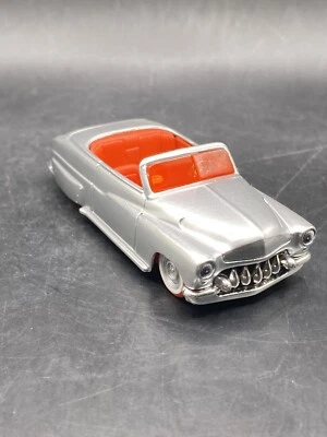 Maisto All Stars Red 1950 Mercury Real Riders Target Chase Exclusive '50 Silver - Image 1 of 4