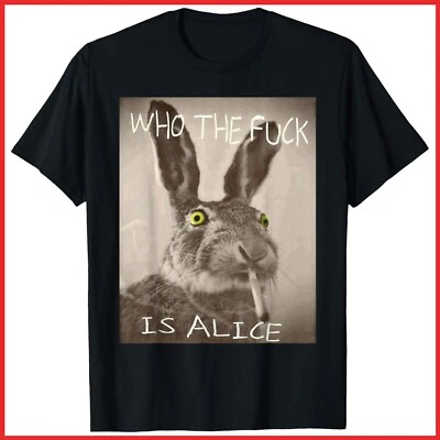 Camiseta Retro Who The Fck Is Alice Funny Rabbit Algodón Negra S-5XL Foto 1 de 3