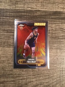 2024-25 Topps Chrome - Enrique Freeman #111 Refractor (RC) - Bild 1 von 6