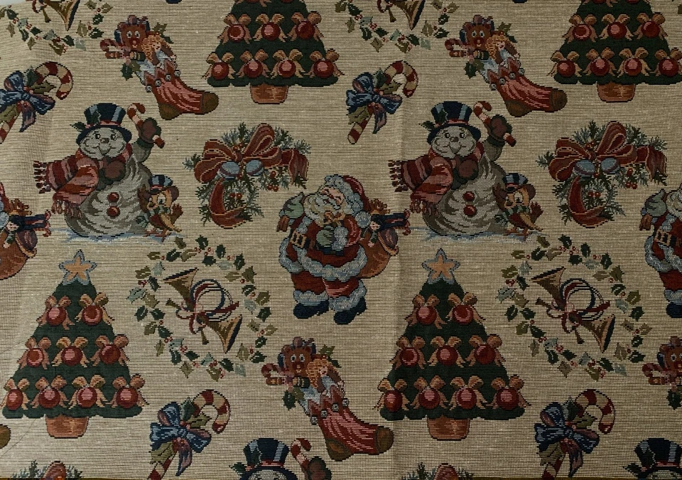 TELA DE TAPIZ ESTAMPADO NAVIDAD de 1 yarda Papá Noel muñeco de nieve medias bastón de caramelo Foto 1 de 1