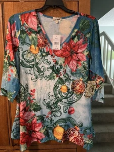 One World Top Plus Size 2X Christmas Poinsettias And Ornaments Brand New - Picture 1 of 3