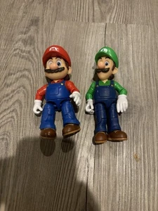 Nintendo Mario And Luigi 5" Action Figure by Jakks Pacific - Super Mario Bros - Picture 1 of 2