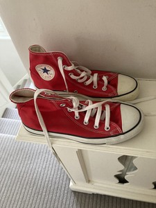 red high top converse