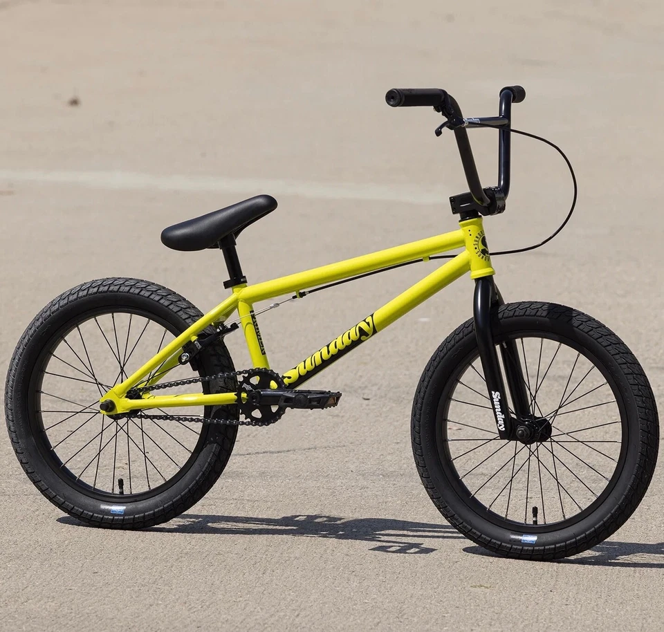 SUNDAY BMX PRIMER 18" BICYCLE YELLOW  (For riders between 4'5"-4'11") - Image 1 of 1