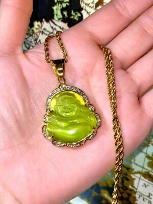 Buena suerte Mostaza Jade Riendo Buda Oro 14k Sobre Cuerda Cadena Collar Helado Foto 1 de 4