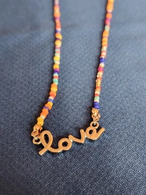 Collar Boho Cuentas Multicolor Hippie Cuentas de Vidrio 16 Pulgadas Con Extender "Amor"  Foto 1 de 4