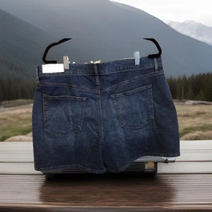 LOFT Outlet jeansblaue Jeans Boyfriend Shorts Damengröße 16 neu mit Etikett - Bild 1 von 4