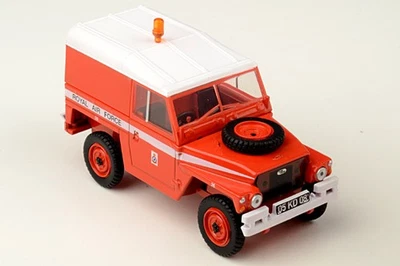 Oxford Diecast 1/43 Land Rover 1/2-Ton Lightweight RAF Red Arrows - Image 1 of 2