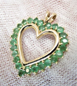 Vintage 10k Yellow Gold Emerald Heart Pendant - Picture 1 of 7