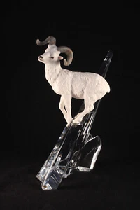 1989 Franklin Mint Sentinel of the Peaks Big Horn Sheep Ram Crystal Sculpture - Picture 1 of 17