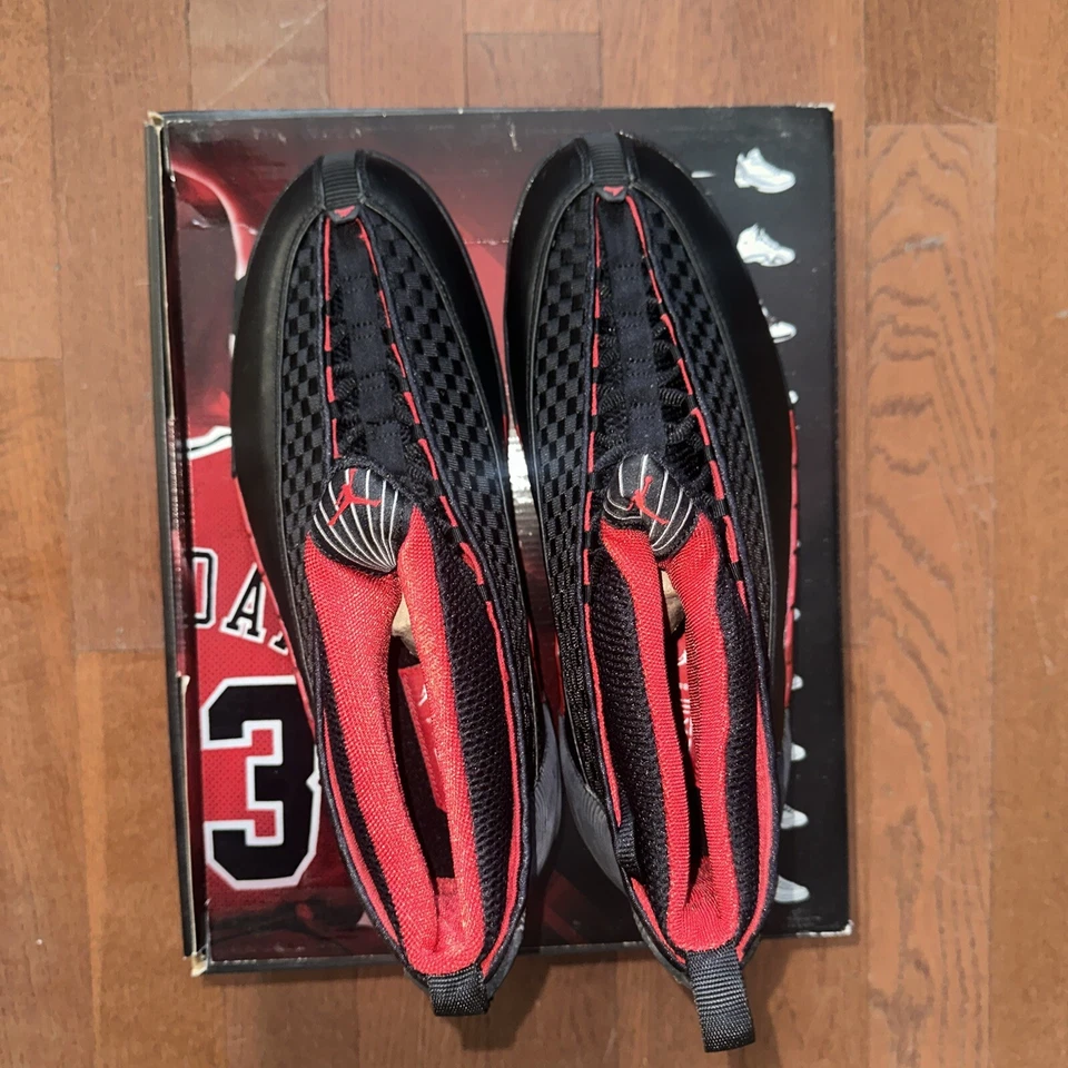 Talla 10 - Air Jordan 15 Retro Countdown Pack Foto 1 de 4