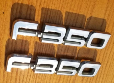 Emblema guardabarros F350 camioneta Ford 1987 87 88 89 90 91 1988 1989 1990 1991 Foto 1 de 4