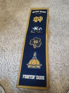 Notre Dame Fighting Irish NCAA Winning Streak Wool/Acrylic Banner - Picture 1 of 8